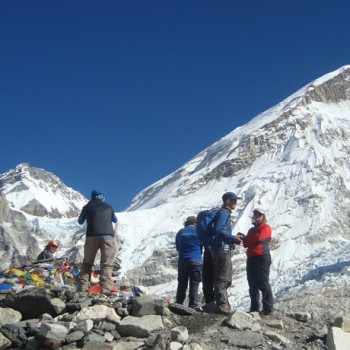 Trek Everest Base Camp, View from Base Camp