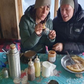 Breakfast time, Langtang Gosainkunda trek