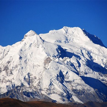 Chulu East Peak Climbing