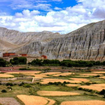 Upper Mustang Trek